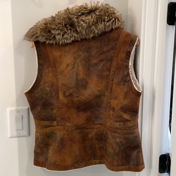 Very nice vest!!! - Picture 4 of 4